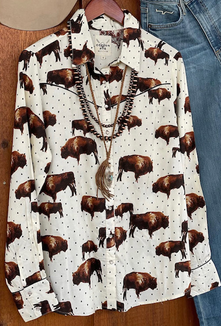 The Buffalo Dot Pearl Snap